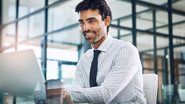 group-of-young-business-people group-of-young-business-people